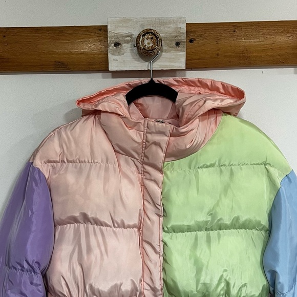 Olivia Rubin Misha Puffer in Colorblock Pastel - Picture 3 of 15